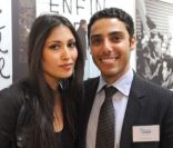 Yasmine Besson et son cousin Jad Ben Ammar lors de l'exposition Tunisie, dessine-moi ta révolution le 9 juin 2011