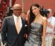  LA Reid et Nicole Scherzinger : les deux jurés de X Factor US prennent la pose lorsqu'ils arrivent aux auditions X Factor à Newark aux Etats-Unis le 9 juin 2011 
