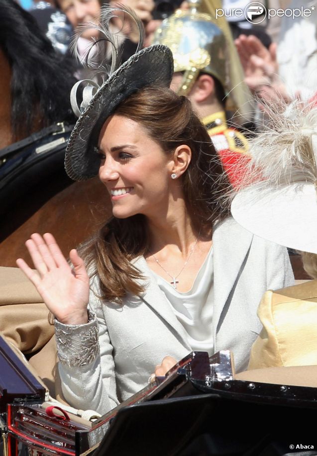 Kate Middleton lors de la cérémonie annuelle de l'Ordre de la jarretière dans la chapelle Saint George à Windsor le 13 juin 2011