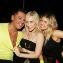 Fergie : Sexy et fluorescente aux côtés de son mari et d'une mini Lady Gaga