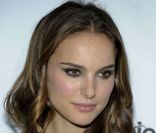 Natalie Portman le 19 novembre 2010 pour les 25 ans de FINCA à New York 