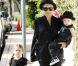 Nicole Richie et ses enfants sont super lookés et ont accordé leurs tenues à Los Angeles le 16 juin 2011 