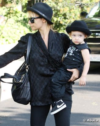 Nicole Richie et ses enfants ont accordé leurs tenues à Los Angeles le 16 juin 2011