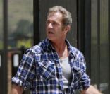 Mel Gibson à Malibu le 17 juin 2011