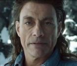 Jean-Claude Van Damme, ringard à souhait dans la pub pour la bière Coors Light  