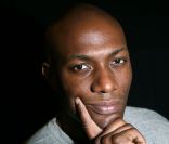 <p>Harry Roselmack en décembre 2007</p>