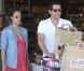 Jessica Alba et sa petite famille au complet sont allés faire des courses à Los Angeles le 26 juin 2011
