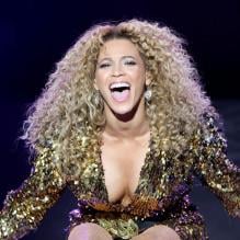 Beyoncé à Glastonbury le 26 juin 2011 <br />