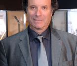 Daniel Russo participera à l\'émission Comme si c\'était hier diffusée le vendredi en deuxième partie de soirée sur France 2 à partir du 22 juillet et présentée par Valérie Mounier.