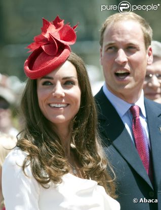 Le prince William et la duchesse Catherine de Cambridge à Ottawa, au Canada, pendant leur première visite officielle internationale en tant que  jeunes mariés, le 1er juillet 2011