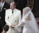 Le prince Albert et la princesse Charlène lors de leur mariage religieux dans la cour d'honneur du Palais, à Monaco, le 2 juillet 2011
