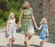 C'est à Tavarnelle Val di Pesa, 25 kilomètres au sud de Florence en Italie, que le prince Willem-Alexander et la princesse Maxima des Pays-Bas ont réalisé le 4 juillet 2011 leur traditionnelle séance photo estivale en famille, avec leurs filles les princesses Catharina-Amalia, Alexia et Ariane.