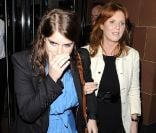 Sarah Ferguson et la princesse Eugenie d'York dînaient ensemble chez Cipriani, à Londres, le 6 juillet 2011.