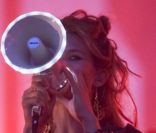 The Do a charmé le public des Francofolies de la Rochelle avec une performance aussi originale qu'intense, le 14 juillet 2011. 
