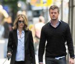 Eric Dane et Rebecca Gayheart se promènent avec leur chien à New York, le 13/05/08