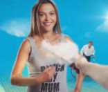 Sandrine Quétier dans le spot publicitaire estival de TF1.