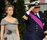 Le prince Laurent de Belgique et son épouse la princesse Claire (photo : lors de la Fête Nationale belge 2010) sont exclus des représentations officielles de la famille royale, dont les cérémonies de la Fête Nationale du 21 juillet 2011.