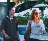 Tom Kaulitz et sa girlfriend, dans les rues de Los Angeles, dimanche 17 juillet 2011.