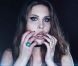 Chloe Lattanzi dans un clip trash pour le single  Play with me , juillet 2011.