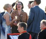 Soirée placée sous le signe du mariage de Zara Phillips et Mike Tindall, sur le yacht Britannia. Vendredi 29 juillet 2011