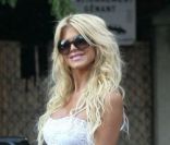Victoria Silvstedt : ''J'ai même fait l'amour avec une femme...''
