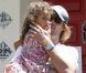 Gabriel Aubry va chercher Nahla, 3 ans, à sa pré-rentrée scolaire. Vendredi 5 août 2011, à Los Angeles