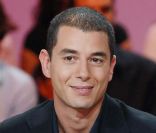 Ali Baddou, sur le plateau du  Grand Journal , en septembre 2007.