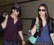 Ian Somerhalder et sa girlfriend Nina Dobrev, très glamour, arrivent à l'aéroport de LAX pour se rendre à Atlanta. Los Angeles, le 8 août.