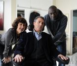 Image du film Intouchables avec Anne le Ny, François Cluzet et Omar Sy 