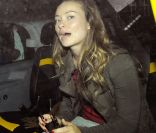 Olivia Wilde, même au naturel, séduit ses fans avec ses grands yeux bleus... Londres, 10 août 2011