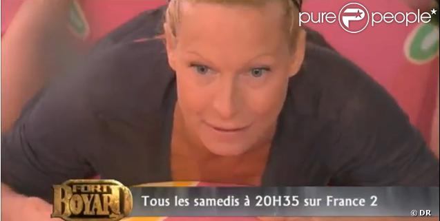 Rebecca Hampton participe à l'émission Fort Boyard, diffusée le 20 août  2011. Elle tente de réussir l'épreuve délicate des cylindres !