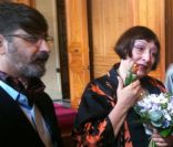Franck Sorbier et Isabelle Tartière se sont dit Oui, le 27 août 2011 à Paris. Leur Inséparable, Pirate, était évidemment présent ! 