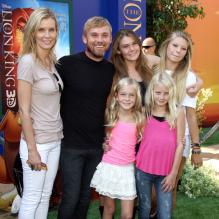 Rick Schroder et son épouse Andrea, en famille, pour la projection de la version 3D du Roi Lion, à Los Angeles, samedi 27 août 2011.