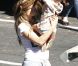 Jennifer Lopez profite des moindres moments de répit durant le tournage de son clip Papi pour profiter de ses enfants...
