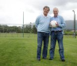 Jean-Michel Larqué et Thierry Roland reformeront leur duo mythique à l\'occasion du match Roumanie-France du 6 septembre 2011 sur M6