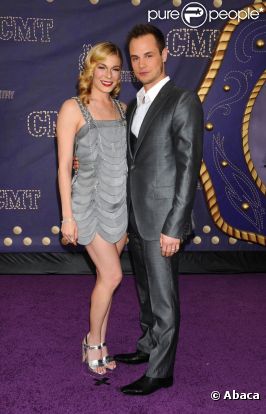 Dean Sheremet, aux côtés de LeAnn Rimes, en 2008.