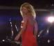 Kate Moss fête ses dix ans de collaboration avec Rimmel. A cette occasion, elle a tourné en mai dernier dans les Studios SPTING à Londres