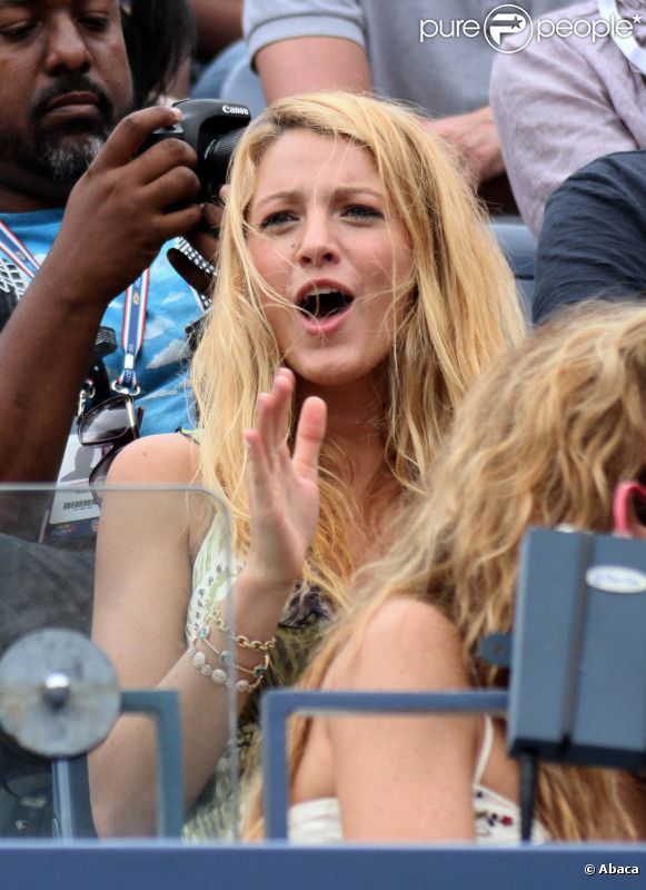 Blake Lively a assisté avec enthousiasme à la rencontre qui opposait Serena Williams et Ana Ivanovic le lundi 5 septembre en huitième de finale de l'US Open 