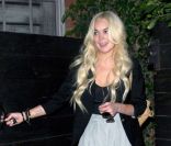 Lindsay Lohan est apparue, mardi 6 septembre, à la sortie du salon de coiffure Byron & Tracey de Los Angeles.