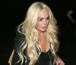 Lindsay Lohan est apparue, mardi 6 septembre, à la sortie du salon de coiffure Byron & Tracey de Los Angeles.