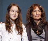 Clémentine Celarié et Anaïs Demoustier lors de la remise des prix du 13ème festival de La Rochelle, le 10 septembre 2011