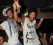  Daniel et Morgan s'amusent comme des petits fous lors d'une soirée au Duplex à Paris le 26 août 2011 