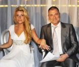 Mariage des amoureux Jean-Marie Bigard et Lola, au Café Barge, à Paris. Le 3 septembre 2011