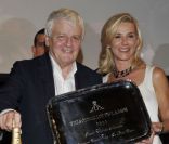 Laurence Ferrari, très amoureuse au bras de son mari Renaud Capuçon lors de la Nuit du Yachting à Monaco le 17 septembre 2011
