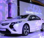 L'Opel Ampera lors de son lancement, Port de Suffren, le mercredi 21 septembre 2011