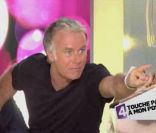 Franck Dubosc sur le plateau de Touche pas à mon poste sur France 4