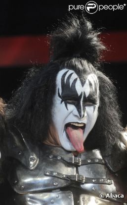 Gene Simmons, aka The Demon, bassiste du groupe de hard-rock Kiss 
