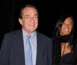 Jean-Pierre Pernaut et Nathalie Marquay à l'avant-première de Cabaret au Théâtre de Marigny à Paris, le 6 octobre 2011.