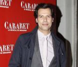 Laurent Lafitte à l'avant-première de Cabaret au Théâtre de Marigny à Paris, le 6 octobre 2011.