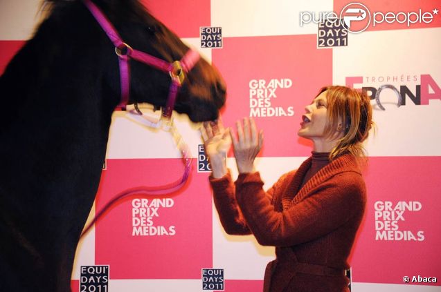 Alexandra Kazan. Les trophées Epona 2011 ont eu lieu le week-end des 8 et 9 octobre à Cabourg, sous la présidence de Maxime Le Forestier, grand amoureux du cheval.